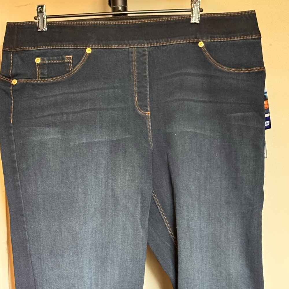 Peter Nygard Dark Blue Jeans Size XL 18-20 New With Tags